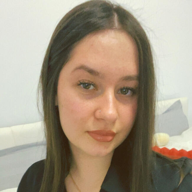 Babysitter a San Pietro in Casale: Victoria