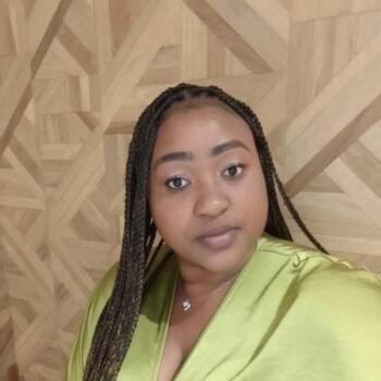 Babysitter in Clayville: Puleng daphney
