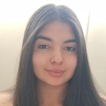 Babysitter in Quito: Erika