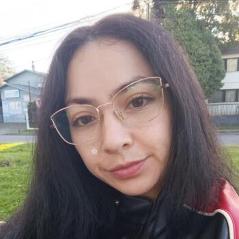 Babysitter in Valdivia: Yasmín