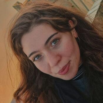 Babysitter in Rome: Letizia