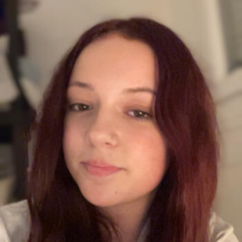 Babysitter in Le Havre: Clara