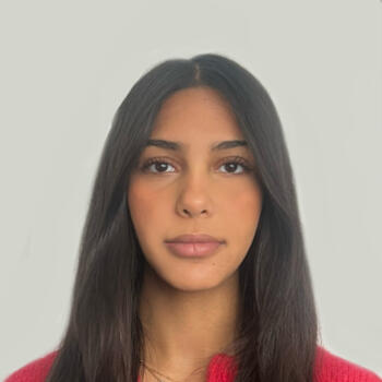 Babysitter Lille: Manelle