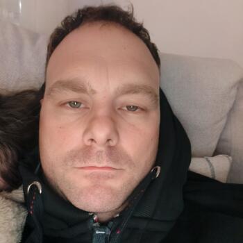 Babysitting job in Astigarraga: babysitting job Oscar