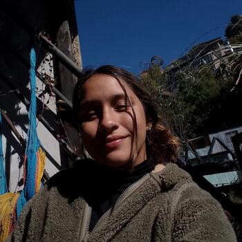 Baby-sitter in Valparaiso: Lia Yasmin