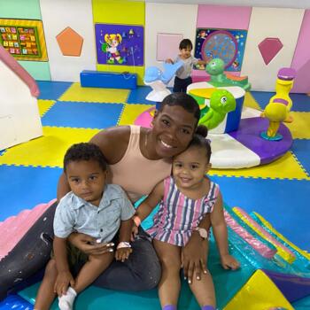 Canguro Madrid: Walisa Tucent