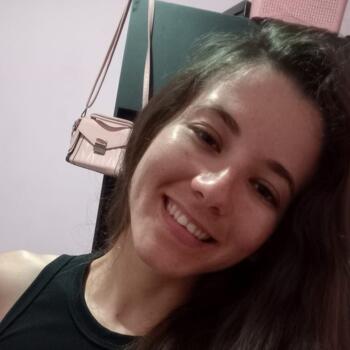 Babysitter Brasília: Suzane