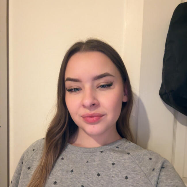 Babysitter in Haguenau: Naomie