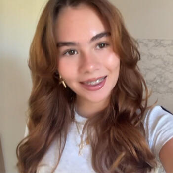 Baby-sitter Châteauneuf-Grasse: Pauline