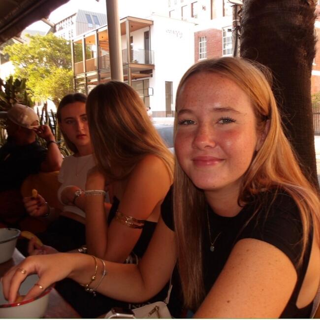Babysitter in Stellenbosch: Julia