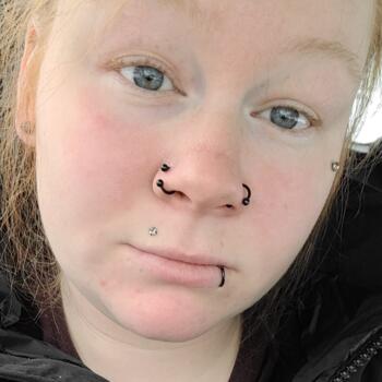 Babysitter in Edmonton: Samantha