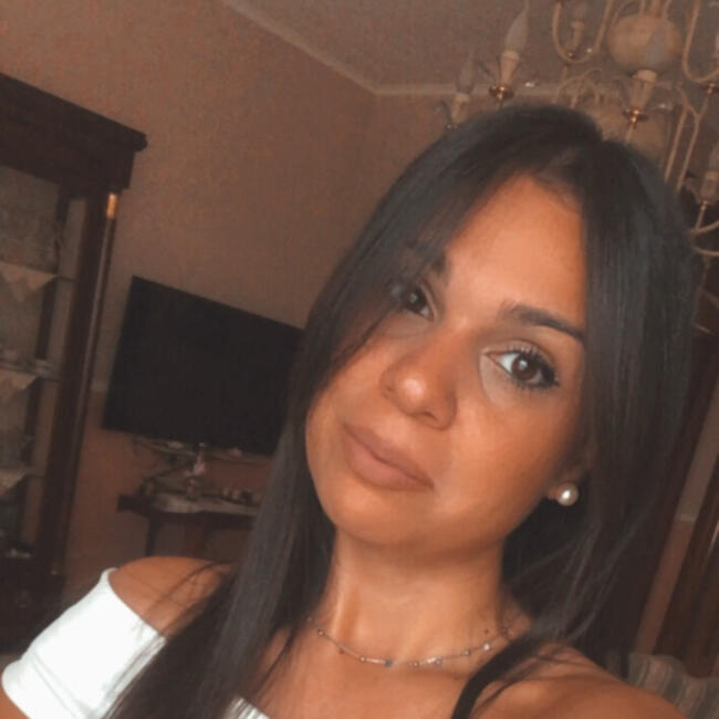 Babysitter a Cardito: Luisa