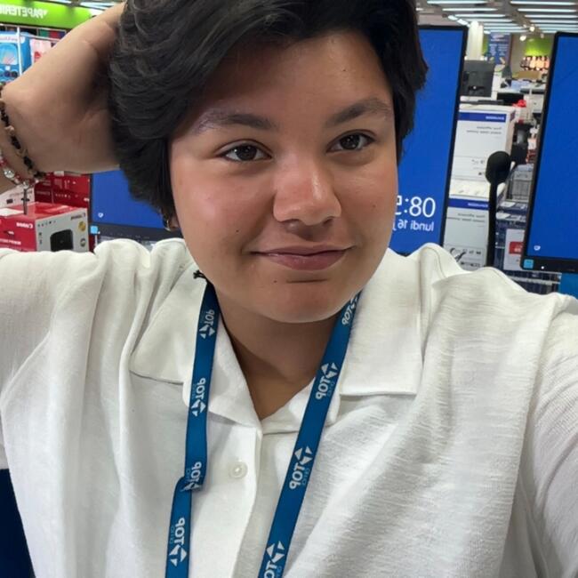 Babysitter in Marseille: Julie