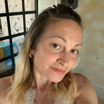 Babysitting job in Porto Recanati: babysitting job Petronela