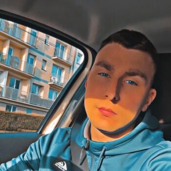 Babysitter in Calais: Remi