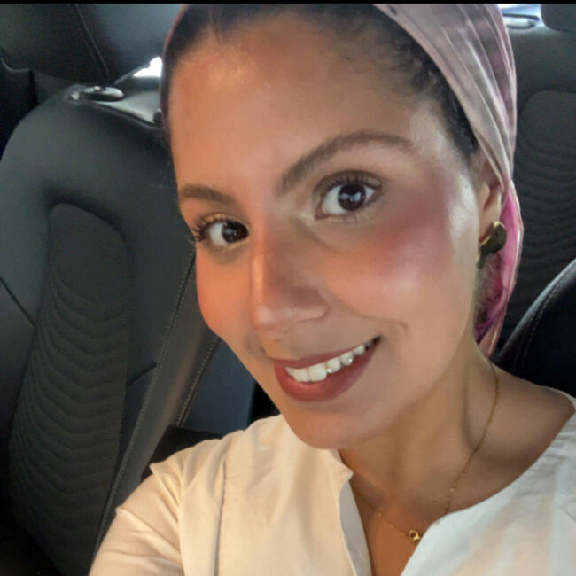 Babysitter in Dison: Sarah