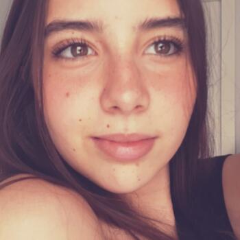 Babysitter in Almada: Leonor
