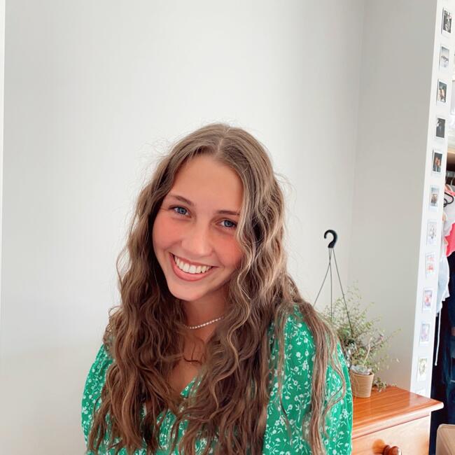 Babysitter in Silverdale: Quenique