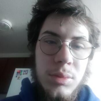 Babysitter in Clinton (Illinois): Mark