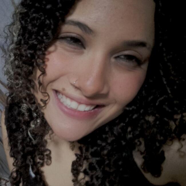 Babysitter in Brasília: Kamylla