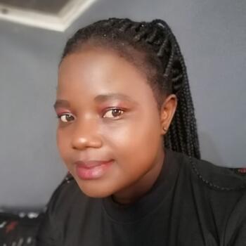 Babysitter in Cape Town: Shingairai