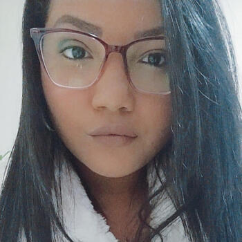 Emprego de babá em Curitiba: emprego de babá Sarah