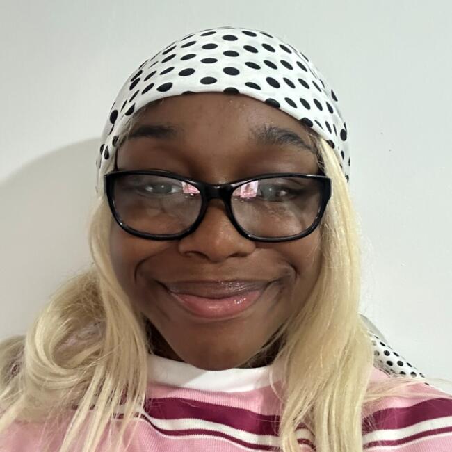 Babysitter in London: Esther