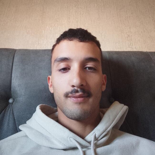 Babysitter in Enna: Mahmoud
