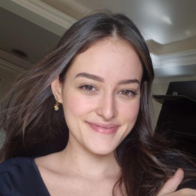 Babysitter in Stamford: Isabella lenora