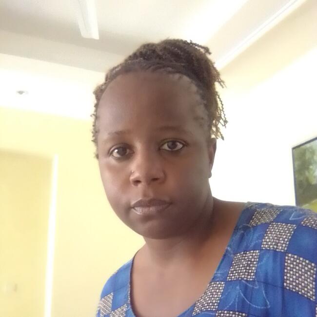 Babysitter in Mombasa: Ayuma