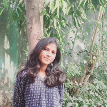 Babysitter Pune: Pooja