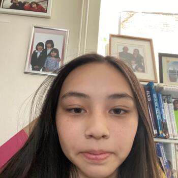 Babysitter in Bedford: Zara