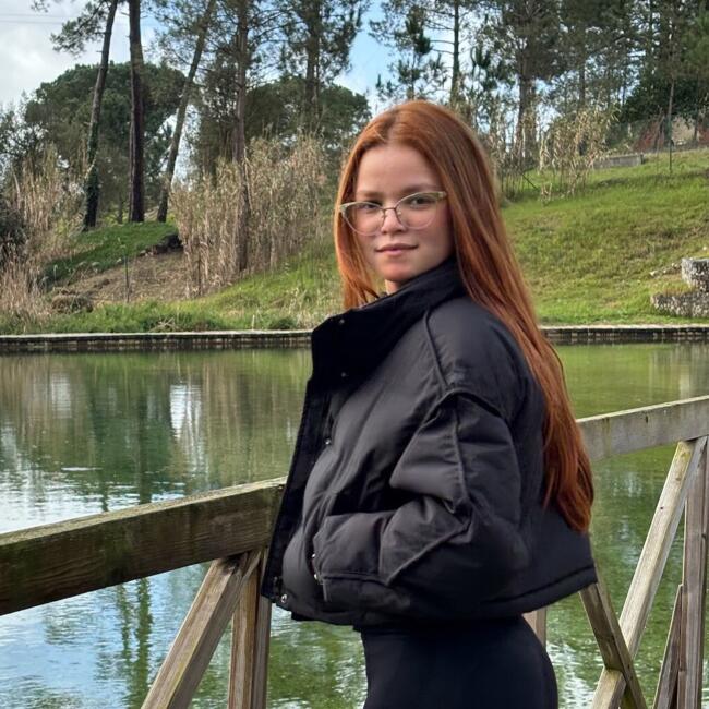 Babysitter in Cordinhã: Katellein