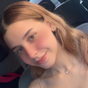 Babysitter in San Antonio de Los Altos: Maria