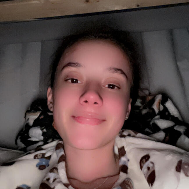 Babysitter in Sheffield: Meya