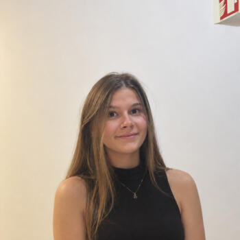 Babysitter in Marinha Grande: Anastasia