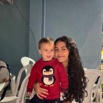 Babysitter Cabo Frio: Heloisa