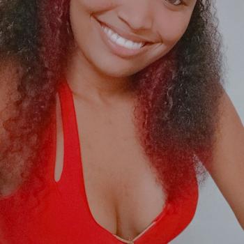 Babá em Uberaba: Carolaine