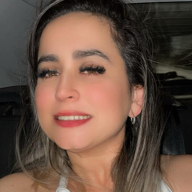 Babá em Torres: Anelize