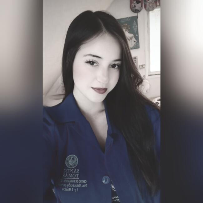 Babysitter in Santiago: Valentina