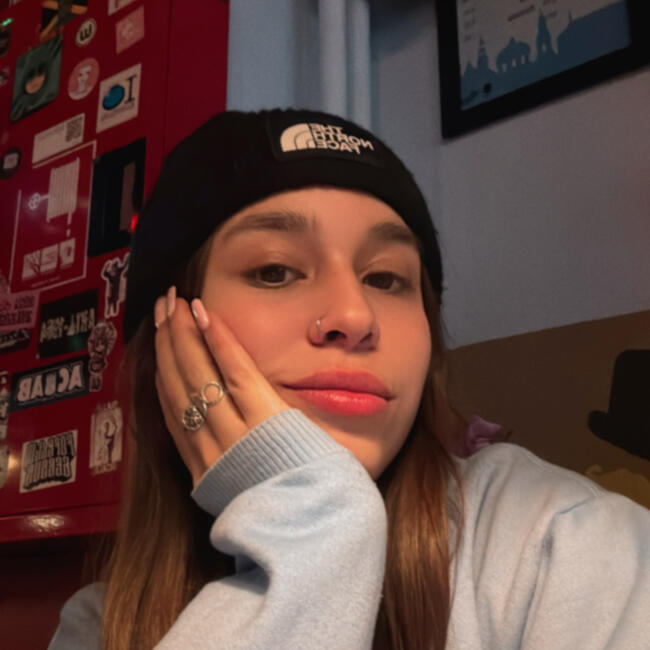 Babysitter in Majadahonda: Valeria