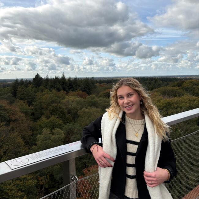 Babysitter in Boskoop: Yenthe