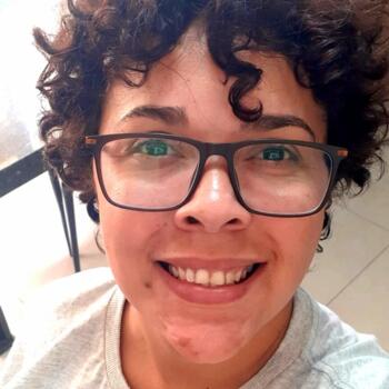 Babá Sorocaba: Fernanda