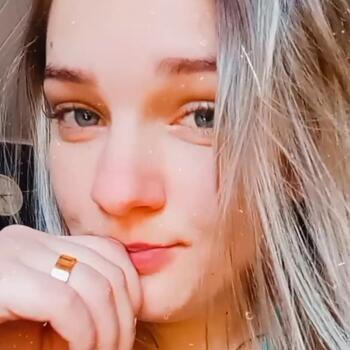 Babysitter in Brusque: Daniela