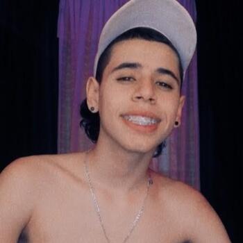 Babysitter in Manizales: Yeremy