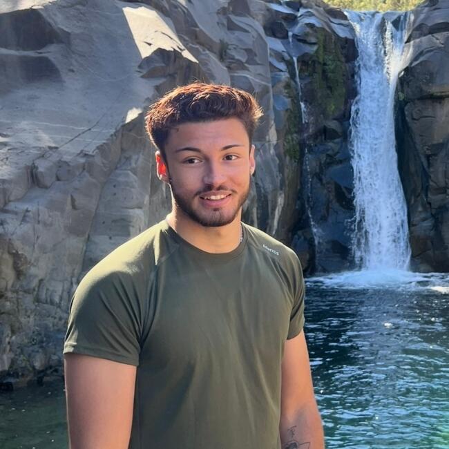 Babysitter in Doornik: Henzo