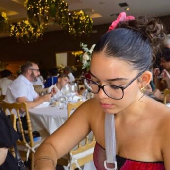 Babysitter Paris: Cassandra