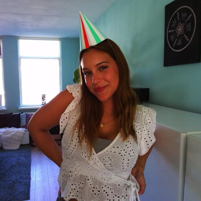 Oppas in Groningen: Lara