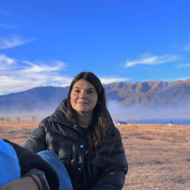 Babysitter in Miami: Mari