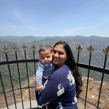 माता-पिता बंगलौर: Priyanka